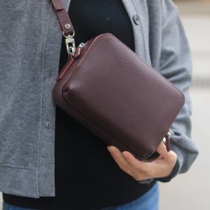 Túi đeo chéo khâu tay thủ công da bò Italia cao cấp Lano TDH020