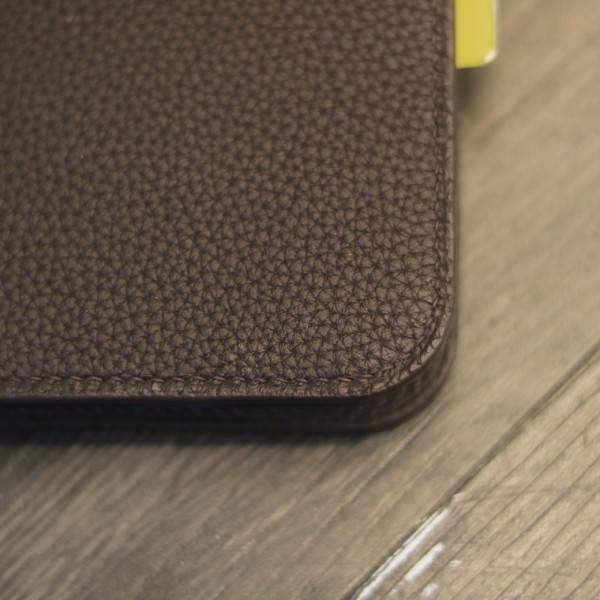 Bao da iPhone 15 Promax handmade khâu tay Lano BDH05 góc cạnh