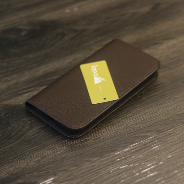 Bao da iPhone 15 Promax handmade khâu tay Lano BDH05 góc nghiêng