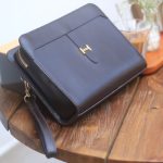 Clutch da bò nappa Italia khâu tay thủ công Lano CLTK037 góc nghiêng